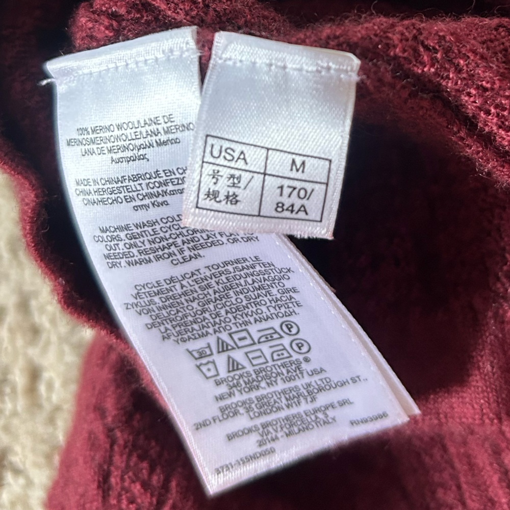 BROOKS BROTHERS Burgundy Cable Knit Merino Wool Sweater Luxury Academia Size M - Picture 11 of 12
